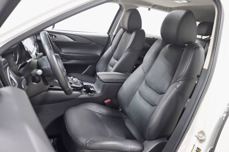 2022 Mazda CX-9 Touring Plus