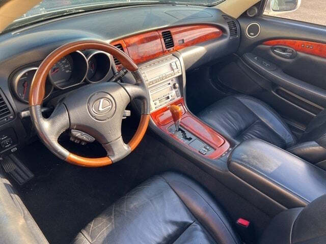 2002 Lexus SC 430