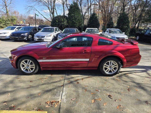2005 Ford Mustang GT Premium