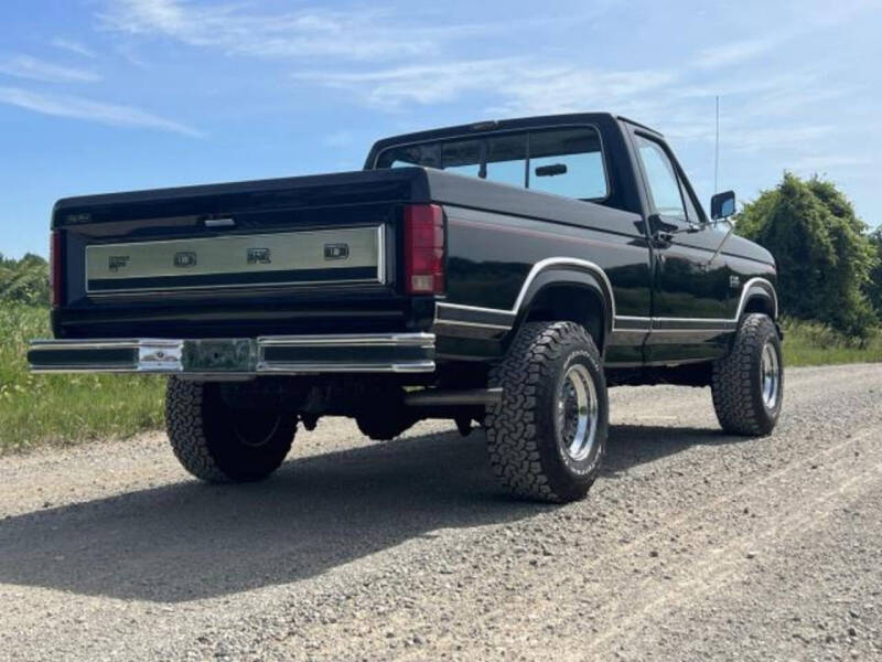 1984 Ford F-150's photo