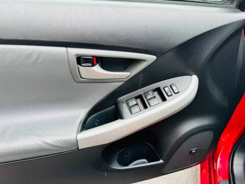 2012 Toyota Prius Four