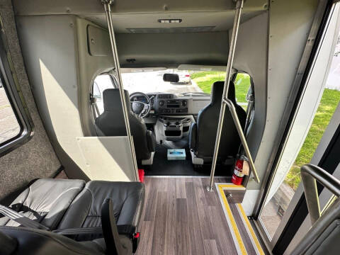 2024  Ford E-350