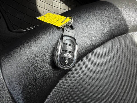 2017 MINI Hardtop 2 Door Cooper