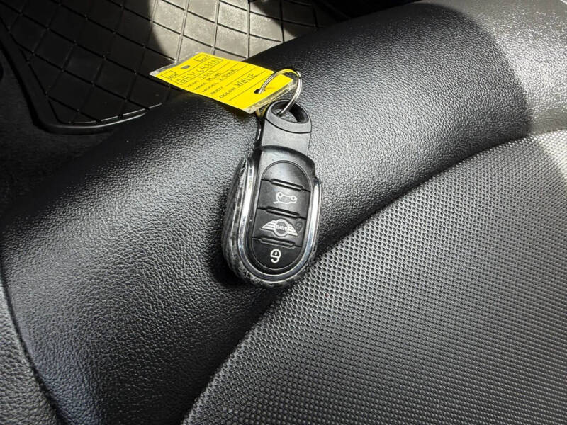 2017 MINI Hardtop 2 Door Cooper