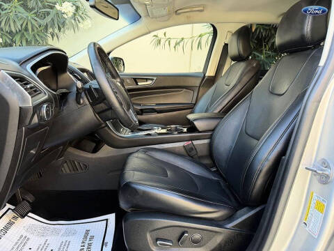 2017 Ford Edge Titanium