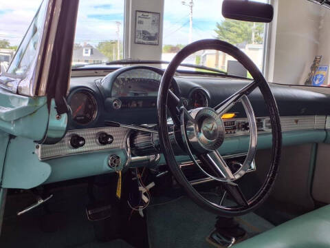 1955 Ford Thunderbird