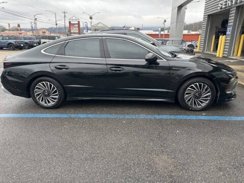 2024 Hyundai Sonata Hybrid Limited