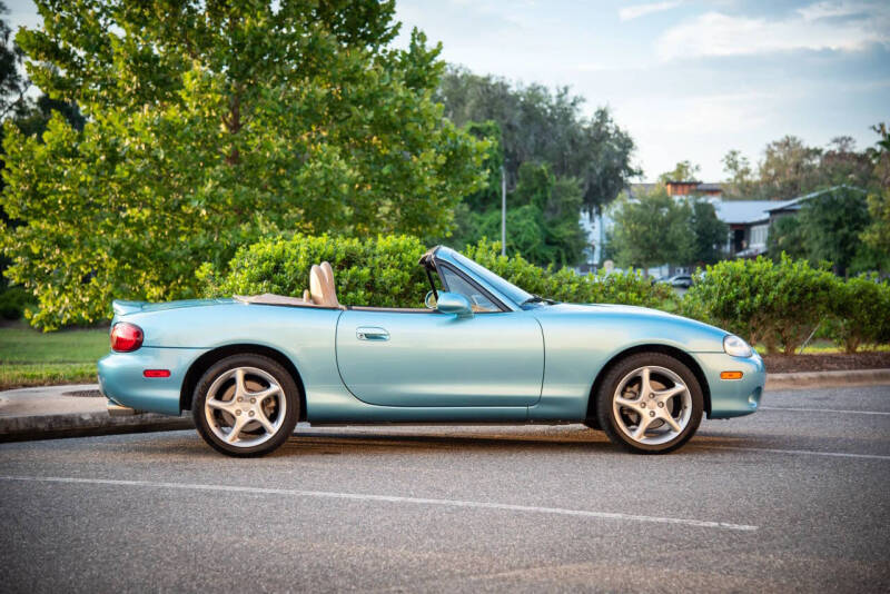 2002 Mazda MX-5 Miata