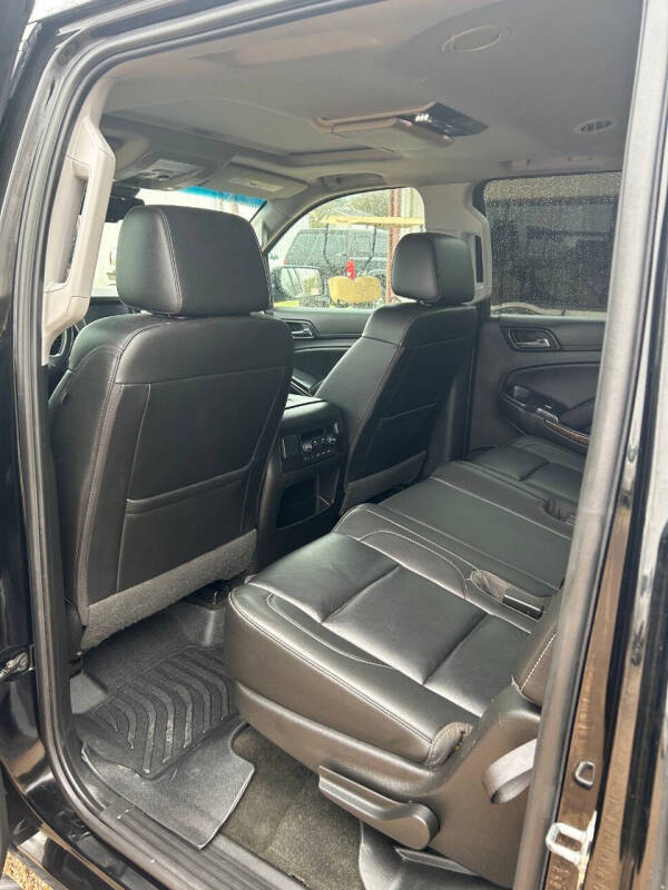 2017 Chevrolet Suburban LT