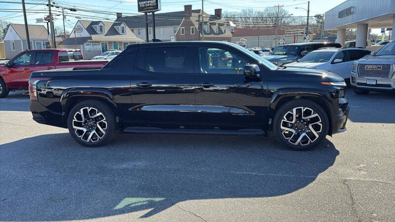 2025 Chevrolet Silverado EV RST