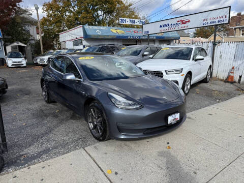 2020 Tesla Model 3 Standard Range Plus