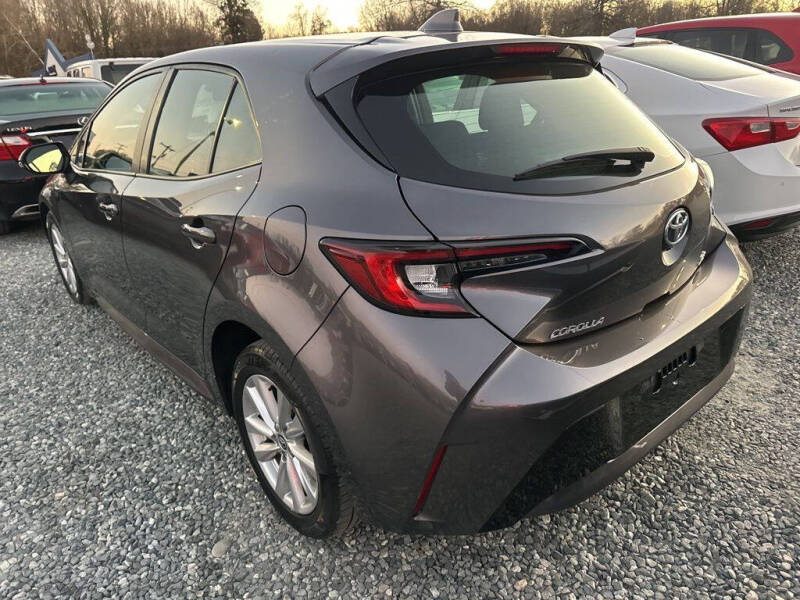2025 Toyota Corolla Hatchback SE