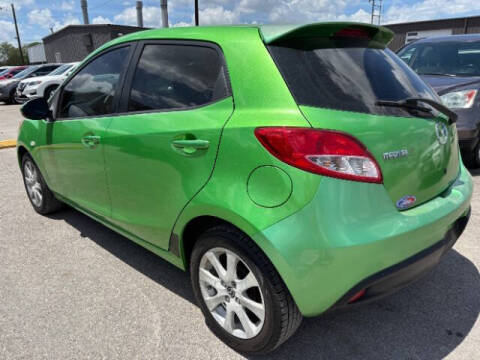 2013 Mazda MAZDA2