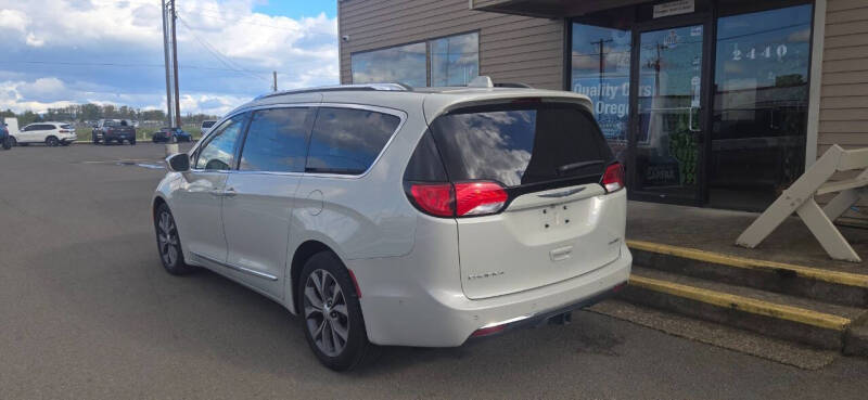 2017 Chrysler Pacifica Limited