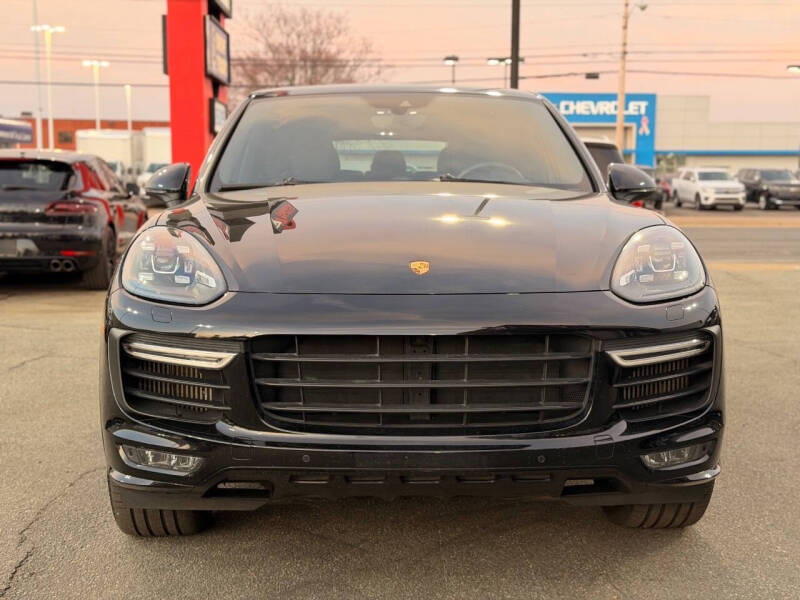 2016 Porsche Cayenne GTS