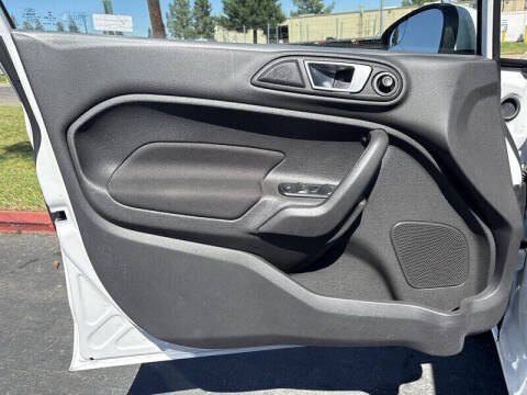 2015 Ford Fiesta SE