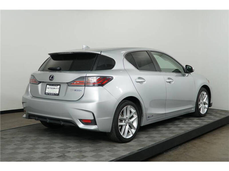 2016 Lexus CT 200h