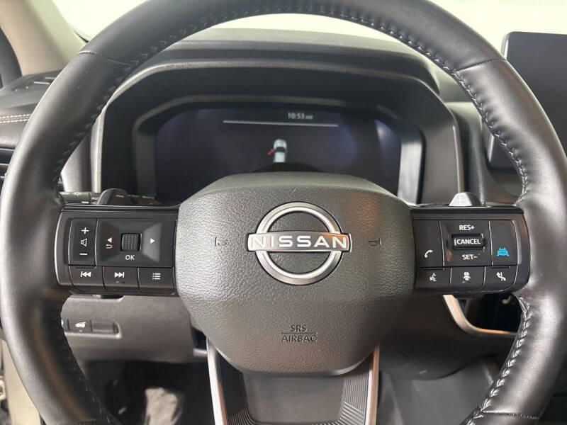 2025 Nissan Rogue SL