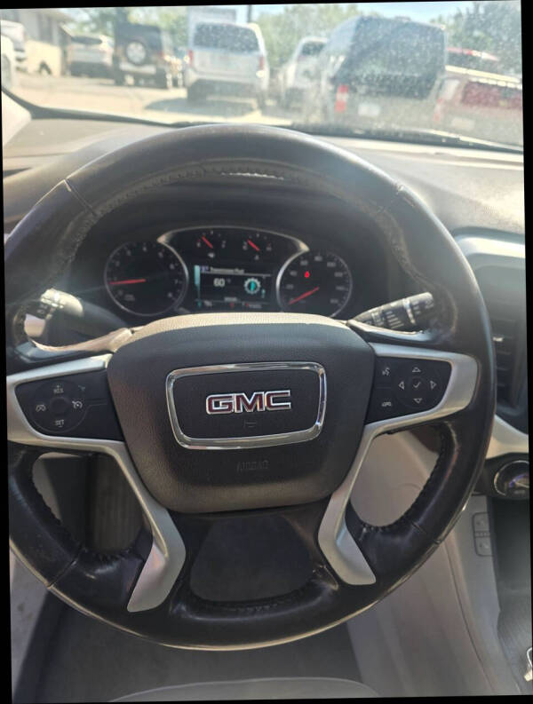 2019 GMC Acadia SLT-1