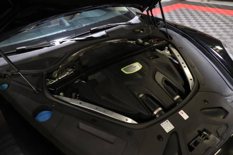 2018 Porsche Panamera 4 E-Hybrid