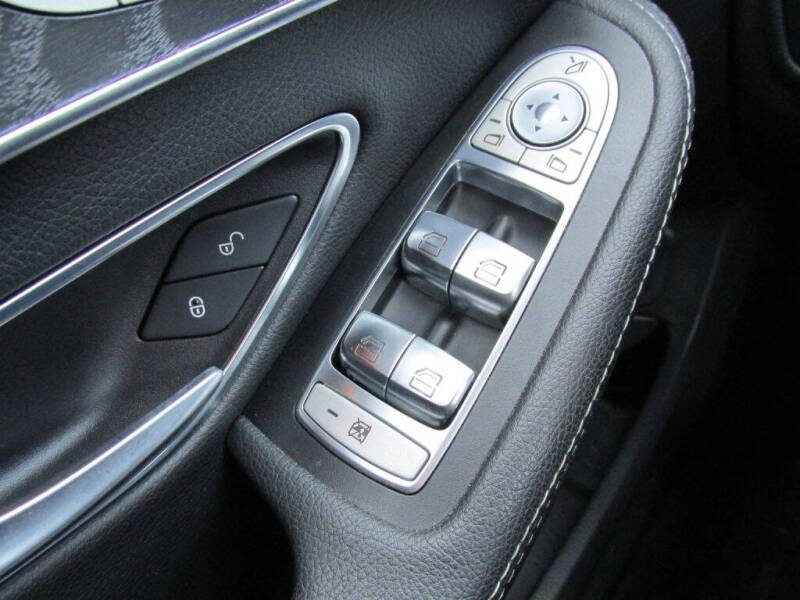 2016 Mercedes-Benz C-Class C 300 4MATIC