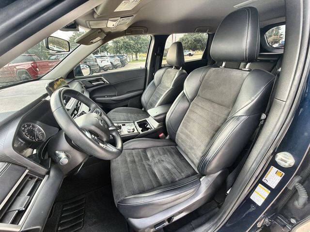 2024 Mitsubishi Outlander SE