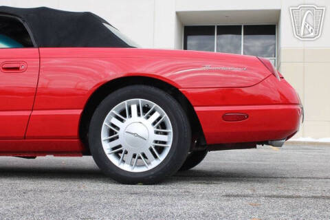 2002 Ford Thunderbird Deluxe
