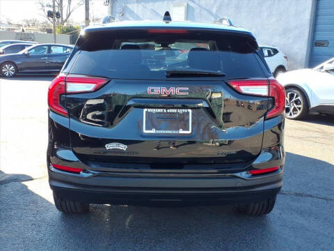 2022 GMC Terrain SLE