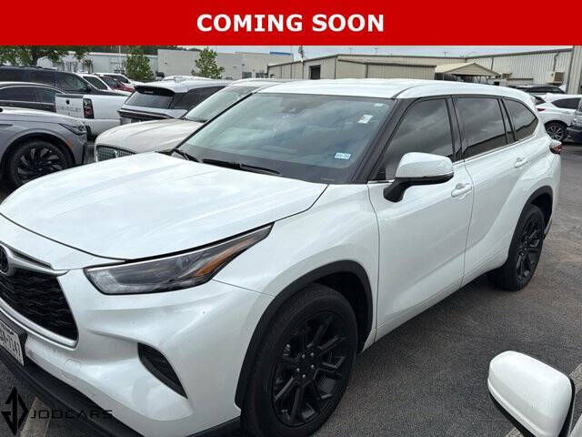 2022 Toyota Highlander L