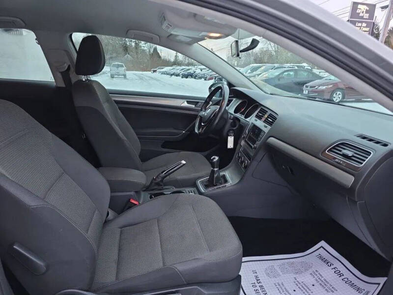 2016 Volkswagen Golf