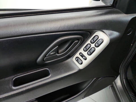 2005 Ford Escape Limited