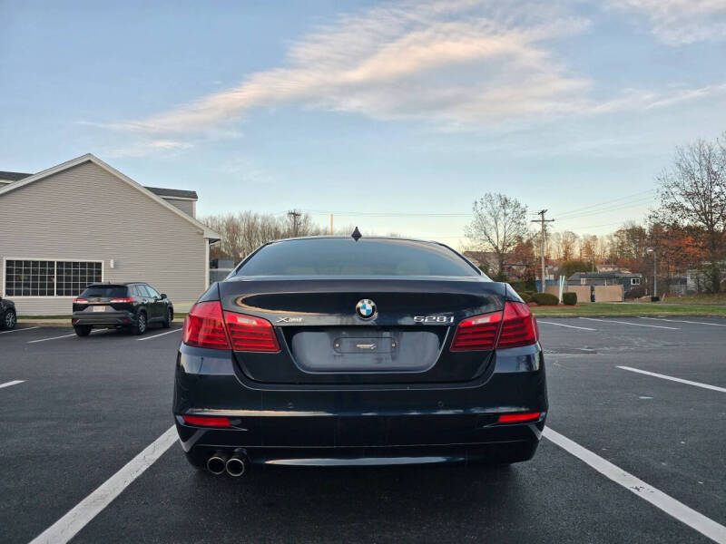 2015 BMW 5 Series 528i xDrive