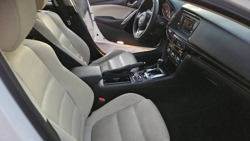 2014 Mazda MAZDA6 i Grand Touring