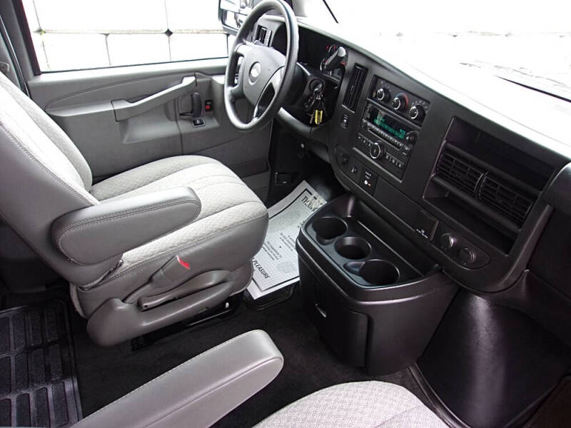 2016 Chevrolet Express LT 3500