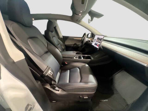 2023 Tesla Model Y Performance