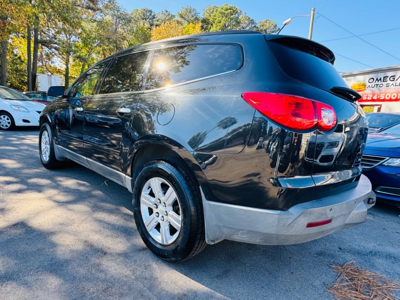 2012 Chevrolet Traverse for sale at Omega Auto Sales in Chesapeake, VA