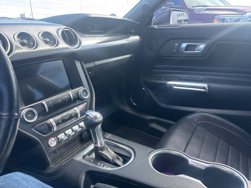 2021 Ford Mustang Mach 1