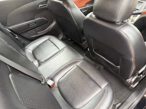 2013 Chevrolet Sonic LTZ Auto