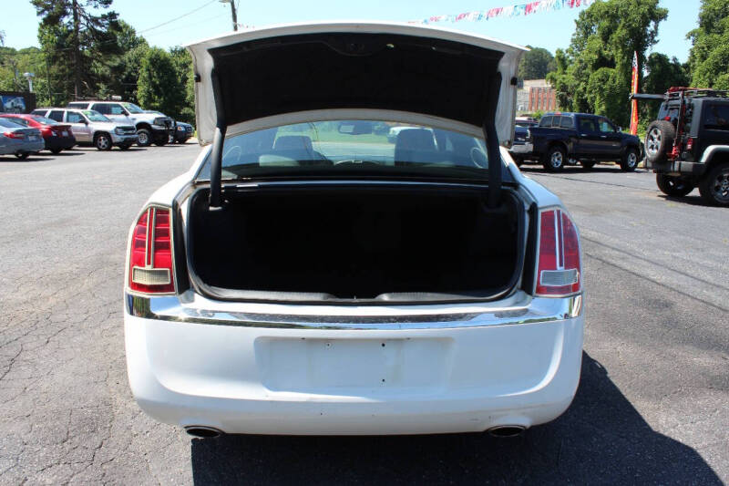 2013 Chrysler 300 C