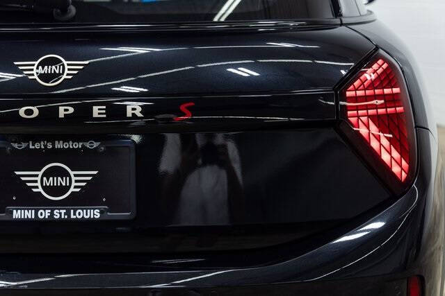 2025 MINI Hardtop 4 Door Cooper S Signature Trim
