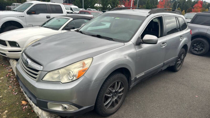 2011 Subaru Outback 3.6R Premium