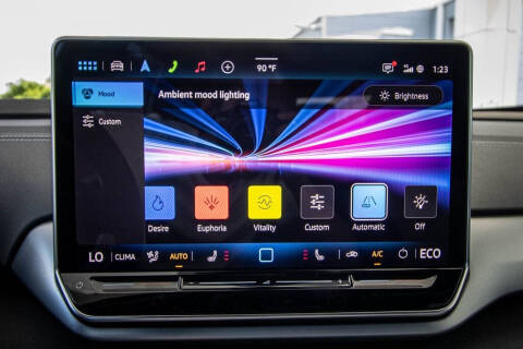 2025 Volkswagen ID.4 Pro