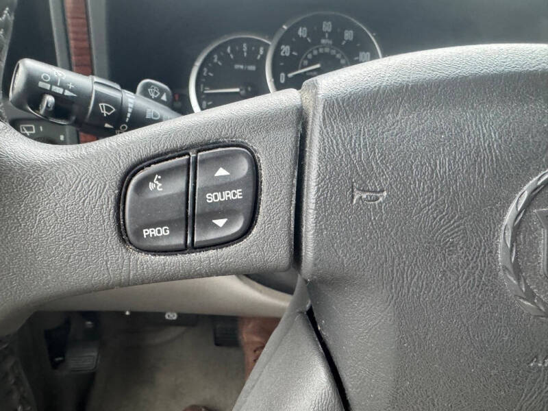 2003 Cadillac Escalade