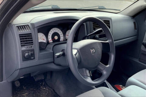 2005 Dodge Dakota ST
