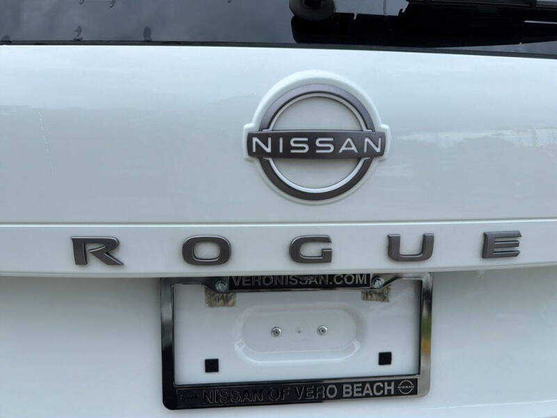 2024 Nissan Rogue S