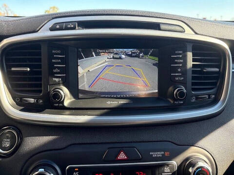 2019 Kia Sorento EX V6