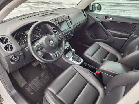 2017 Volkswagen Tiguan 2.0T Wolfsburg Edition