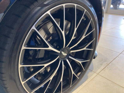 2023 Aston Martin Vantage