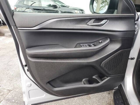 2024 Jeep Grand Cherokee Laredo X