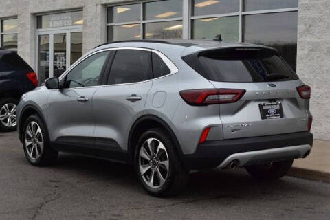 2023 Ford Escape Platinum